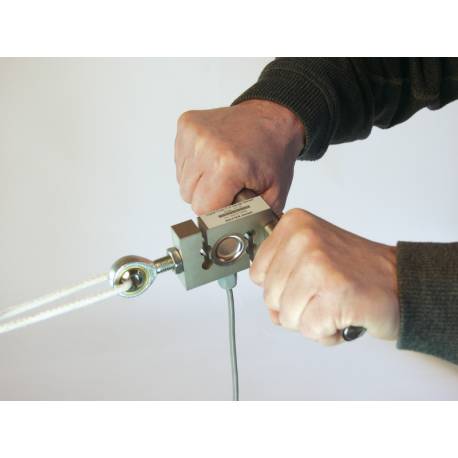 Maniglia in acciaio inox AFH 05 applicazione trazione